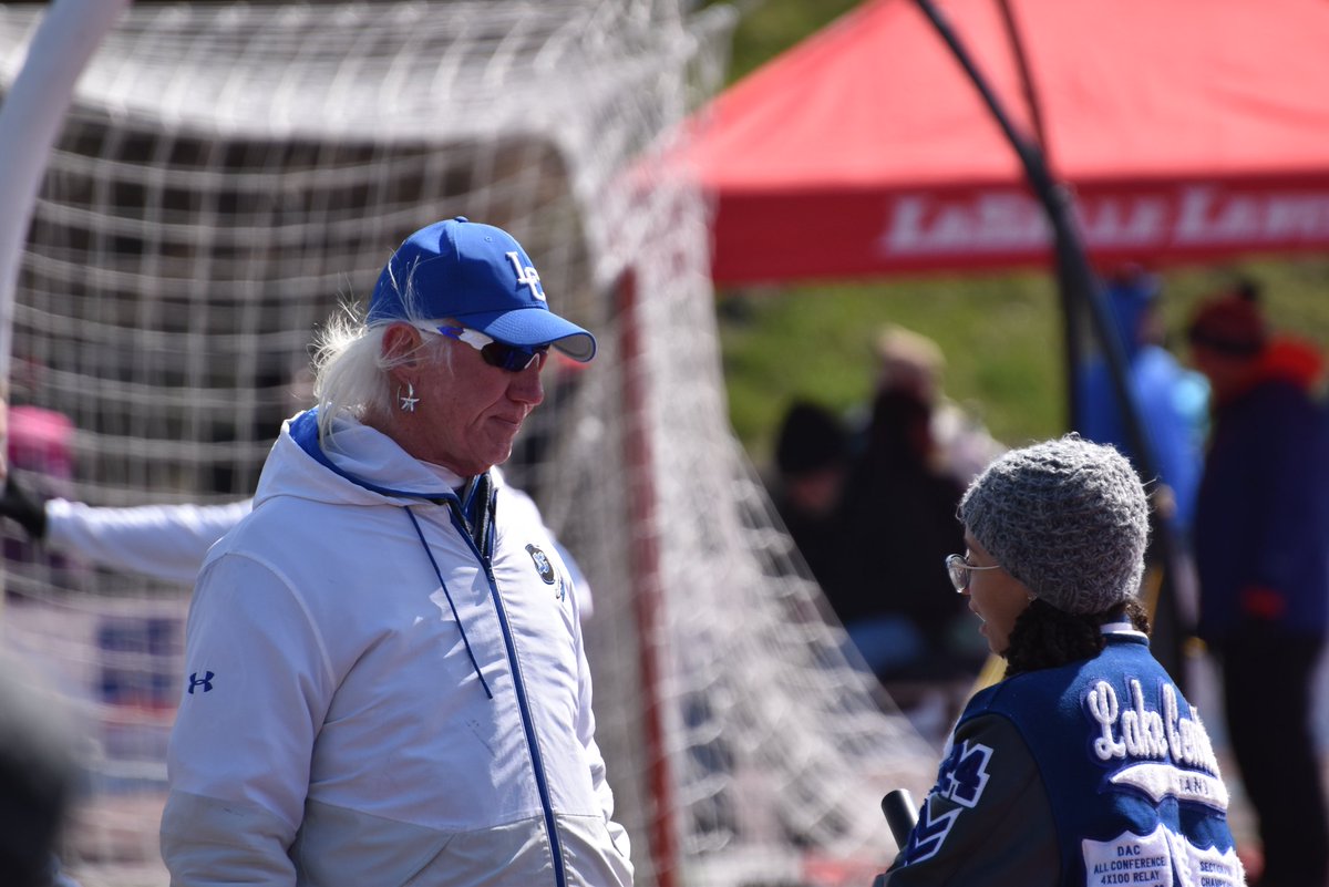 LCHSgirlstrack's tweet photo. Tonight was officially the last event for Coach Ron Fredrick after 21 years of leading LC Girls track and field! Thank you for all you have done for LC, this program, and especially all of the young women you have helped along the way! Enjoy retirement! https://t.co/IMwEhYqsDJ