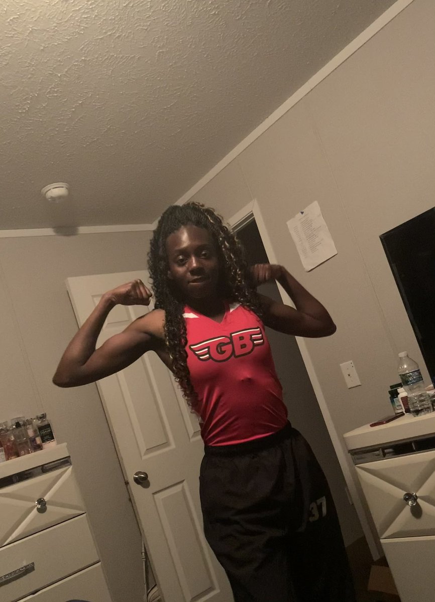 MalayaB24's tweet photo. I was exhausted after my track meet https://t.co/gdAIfwnWMT