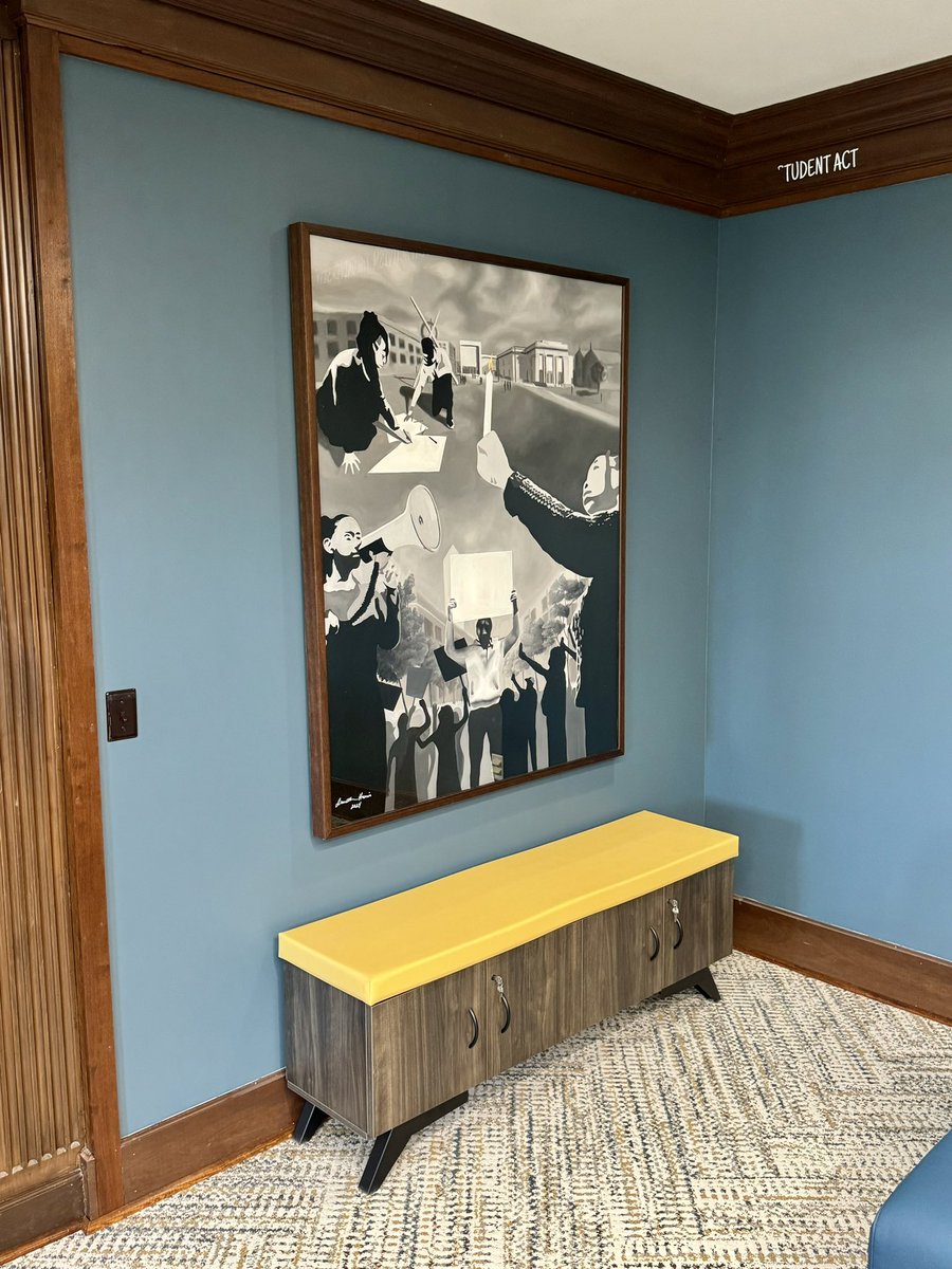 JonHarrisArtist's tweet photo. Cameo Lounge at the University of Michigan. https://t.co/QqVUZIFuiE