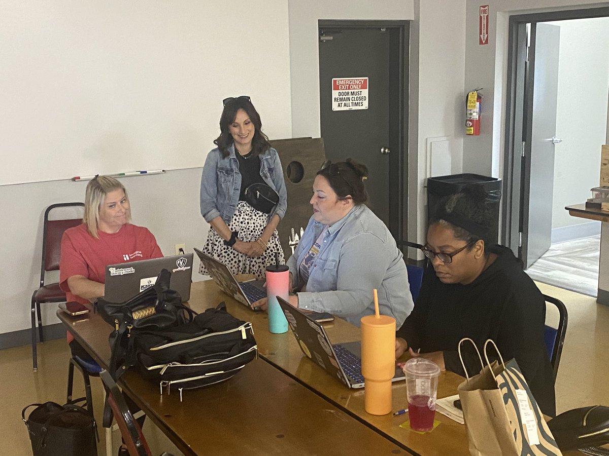 Heather Hoerter tweet media