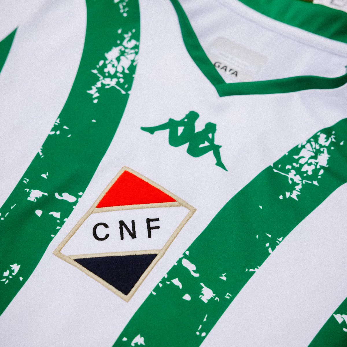 footballshirt's tweet photo. Paraguayan Primera División side Club Nacional have unveiled a new 120th-anniversary shirt.
Read more: https://t.co/8NxUG2lbIt
#clubnacionalpy #newkits #footballshirts #soccerjersey #futbol #kappasport https://t.co/fZl9Ro4wIe