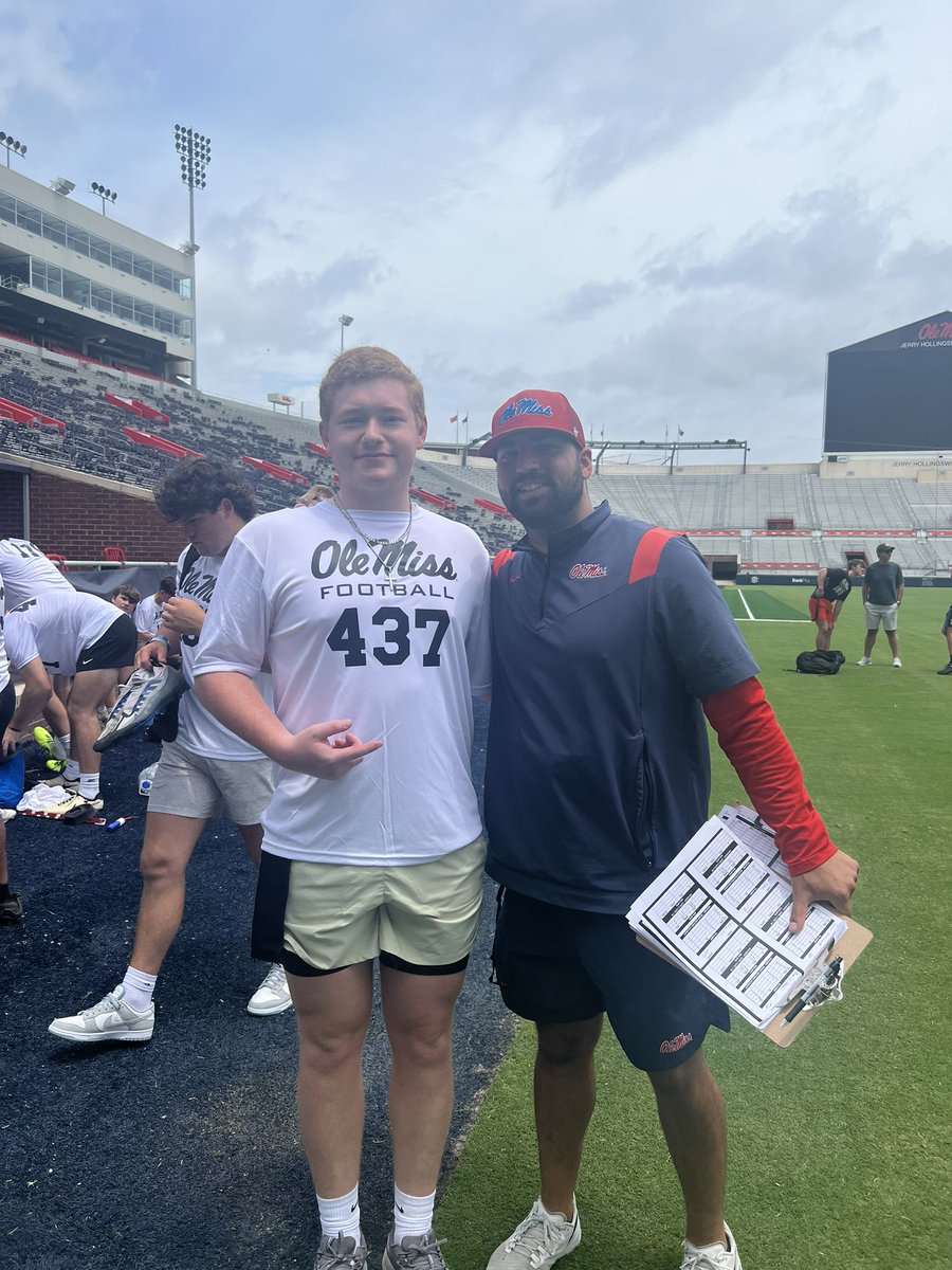 AndrewTate57's tweet photo. Had a great time competing at Ole Miss today! @CoachSchoonie @CoachSchex 
@Lane_Kiffin @RebelsFBRec @OleMissFB 

@coachKEagles @Coach_OC14 @TDGrays @WintersJamario https://t.co/jRsRdgmrWk