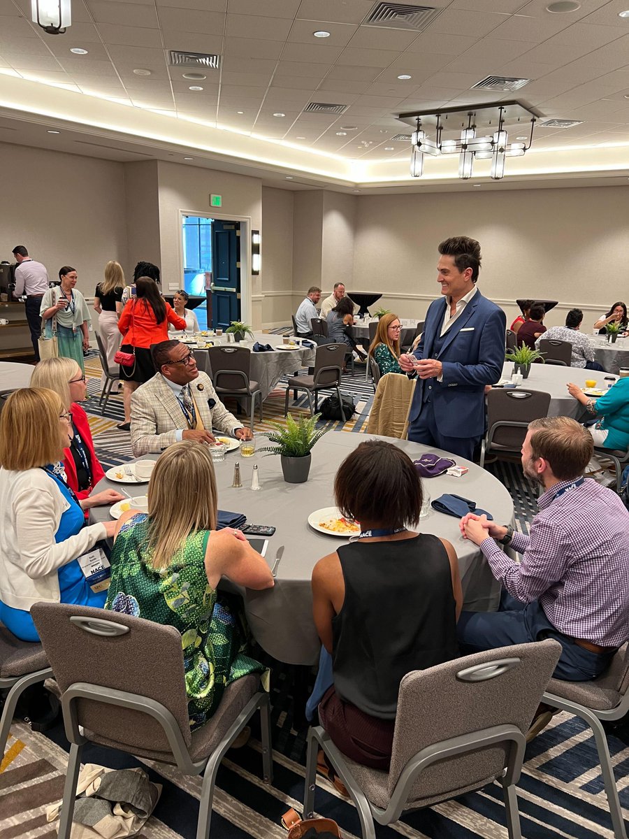 12twenty tweet media