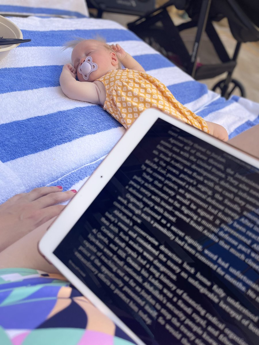 DejahJudelson's tweet photo. #momlife #poolvibe @VenetianVegas https://t.co/TL42cqK80U