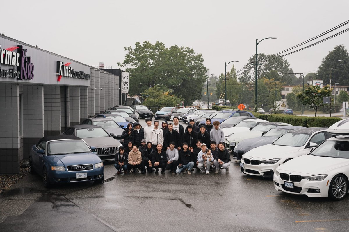 KirmacCollision's tweet photo. Turning work friendships into drive-time adventures! 🌟🚗 Check out these photos from the unofficial Kirmac car meet!

#CruisingWithCoworkers #TeamFun #TeamBuilding #CarMeet #teambonding #kirmacfamily #autobodyrepair #autobodyshop #collisionrepair #bodyshop #autorepair #collis... https://t.co/8CPr7N1T0H