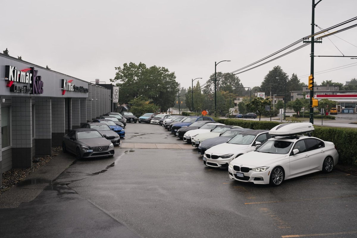 KirmacCollision's tweet photo. Turning work friendships into drive-time adventures! 🌟🚗 Check out these photos from the unofficial Kirmac car meet!

#CruisingWithCoworkers #TeamFun #TeamBuilding #CarMeet #teambonding #kirmacfamily #autobodyrepair #autobodyshop #collisionrepair #bodyshop #autorepair #collis... https://t.co/8CPr7N1T0H