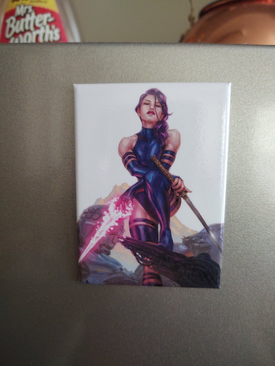LadyPsylocke25's tweet photo. Early #birthday presents to myself! 😁🥳🎉
#marvel
#xmen
#lipsmackers
#girlie https://t.co/z1XRwsyivX