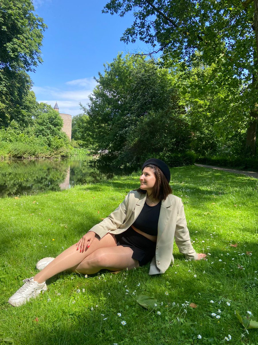 Cemreeee7's tweet photo. Brugge🤍 https://t.co/rxXilyROlc