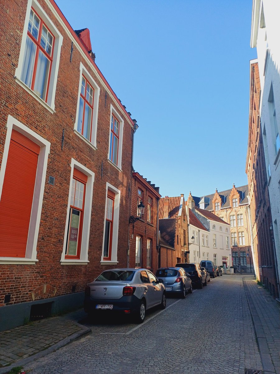 Cemreeee7's tweet photo. Brugge🤍 https://t.co/rxXilyROlc