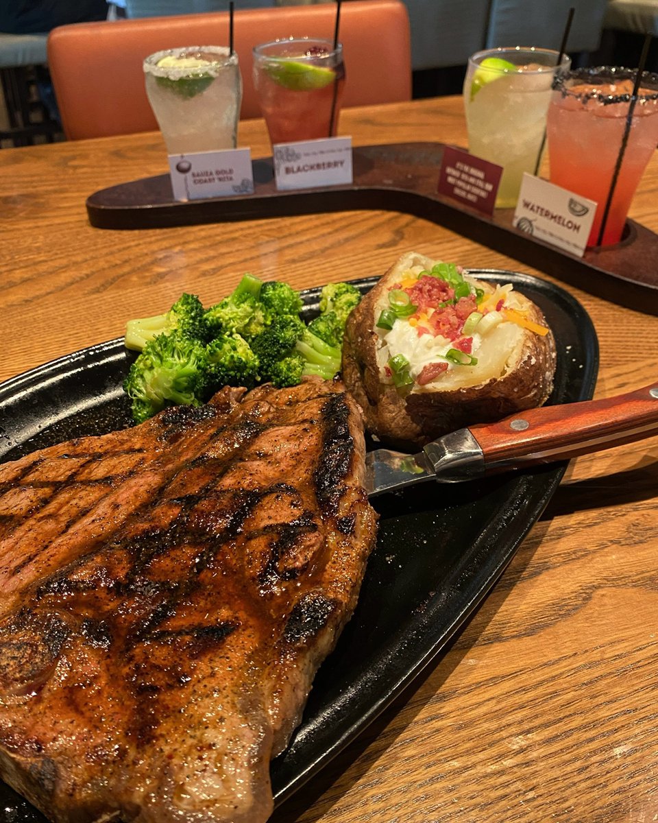 Get your dad what he really wants for #FathersDay, a steak from <a href="/outback/">Outback Steakhouse</a> 

📷: <a href="/outback/">Outback Steakhouse</a>