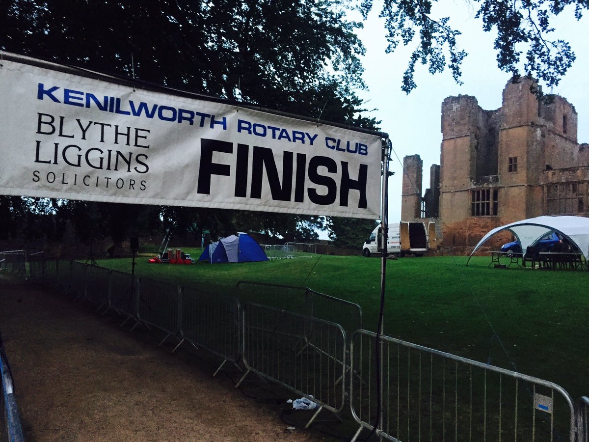 BlytheLiggins1's tweet photo. Only 4 sleeps until the #TwoCastlesRun! As proud sponsors for the 20th year running (!), the Blythe Liggins team are looking forward to seeing you all on Sunday 🏃‍♂️

#10K #charity #Warwick #Kenilworth https://t.co/mraRm7ktDs