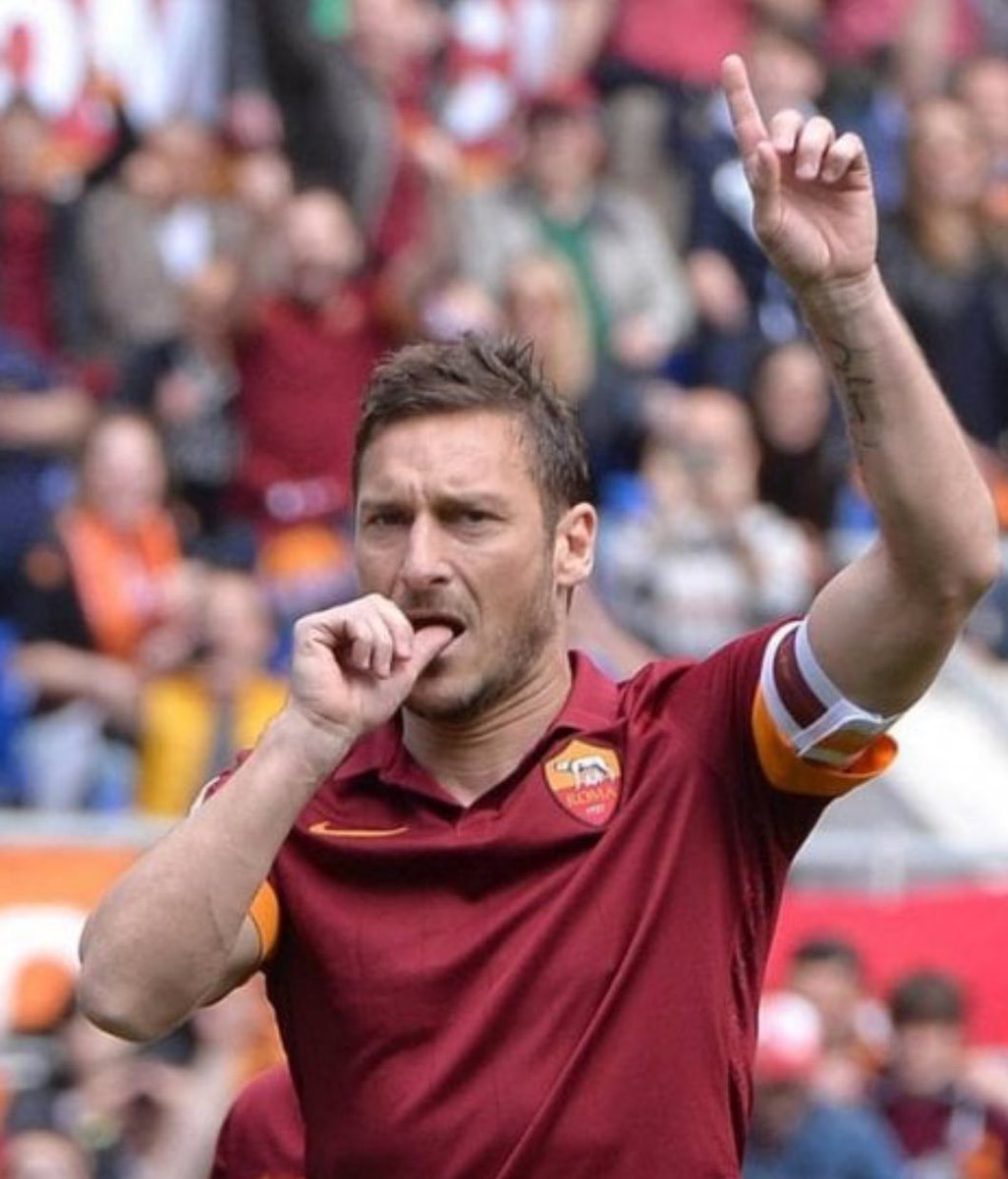 IM IN THE FIELD BUT IM NOT PLAY SOCCER 
PUT MY FINGER IN HER MOUTH SHE A THOTTIE