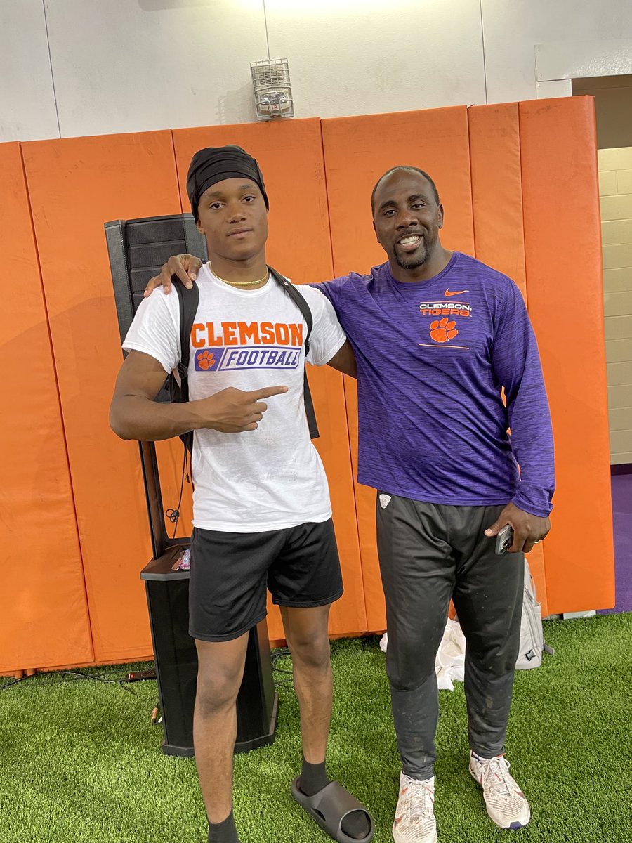 Coach Bradley Warren (@coachbradleywa1) on Twitter photo Big day today for this young man at Clemson! πͺπ! Thanks! β¦<a href="/CJSPILLER/">CJ SPILLER</a>β© β¦<a href="/mickeyconn3/">mickey conn</a>β© Big day today for this young man at Clemson! πͺπ! Thanks! β¦<a href="/CJSPILLER/">CJ SPILLER</a>β© β¦<a href="/mickeyconn3/">mickey conn</a>β©
