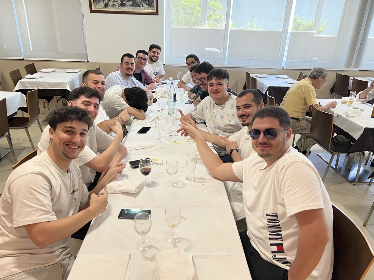 VPGLigaPortugal's tweet photo. 𝙑𝙋𝙂 𝙋𝙊𝙍𝙏𝙐𝙂𝘼𝙇 𝘾𝘼𝙎𝙃 𝘾𝙐𝙋 💸🏆

'𝐅𝐫𝐠𝐧𝐛𝐛'
💰 𝟚𝟘𝟘 

@xZinny23
@julio_raposo02
@bernardo_cheta
@shelby_19x
@g4nchas
@ttvFLiker
@Sousa173
@L0pu_
@reloadz88
@xBraga6 
@kikopio3 
#Karps10 https://t.co/ureZaKnA1z