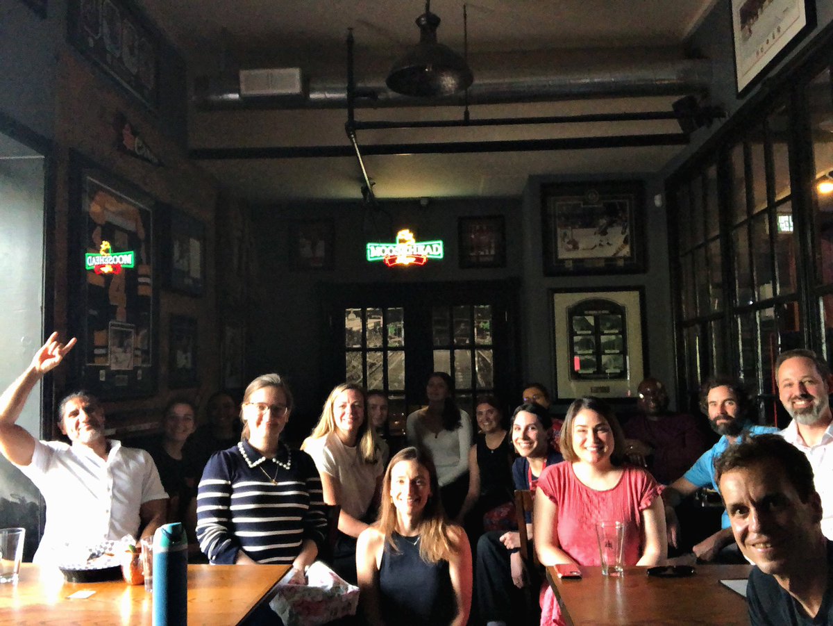 chanelekpolenz's tweet photo. Excited to share we’ve started a Vascular Journal Club in the Ottawa area! 📚 Bringing together a diverse &amp; awesome group of scientists &amp; trainees to discuss all things endothelial/vascular 🤓 
So far we’ve learned about angiophagy &amp; ghost vessels, can’t wait to see what’s next! https://t.co/MvAiUTFfF7