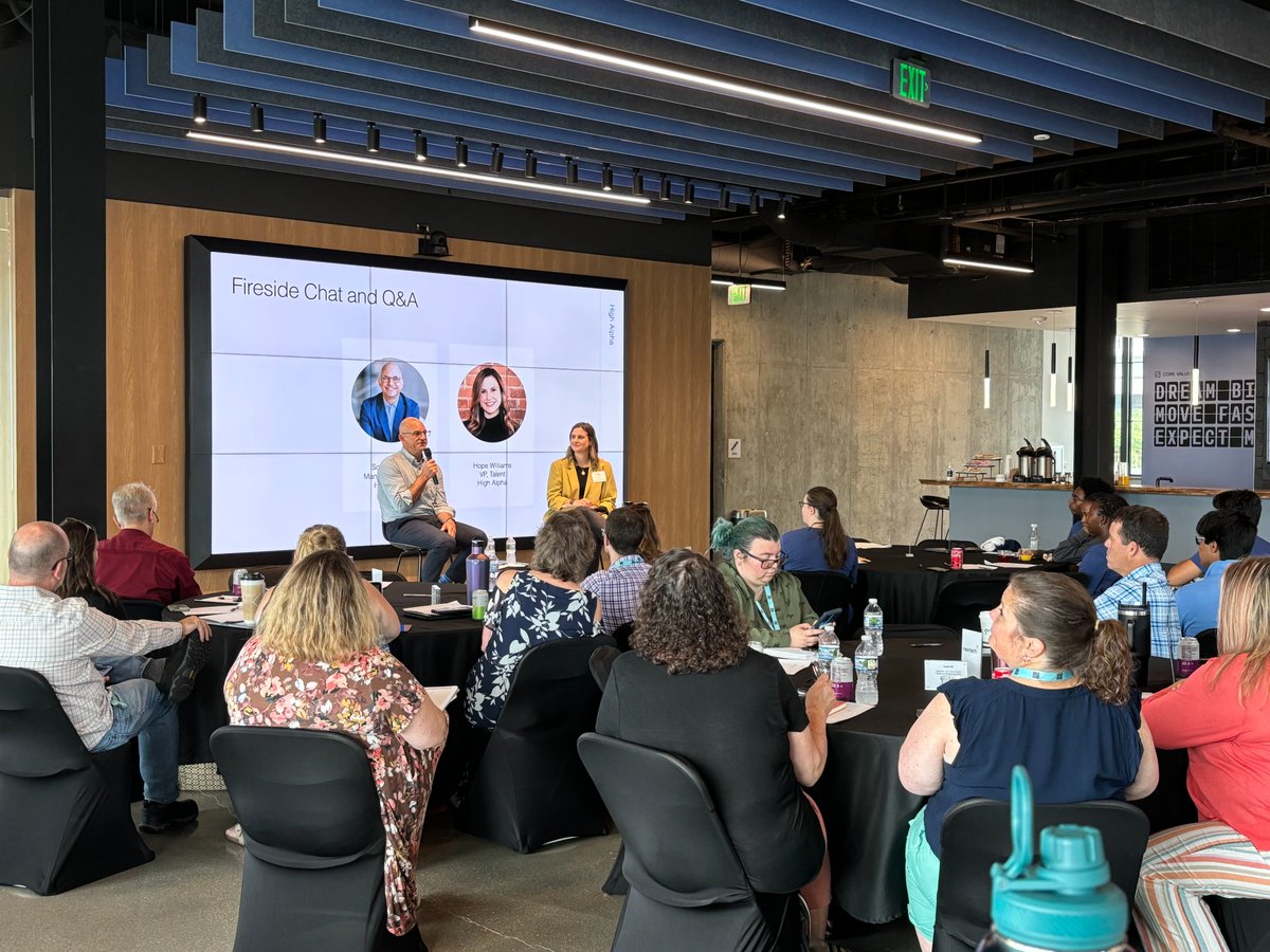 nextech's tweet photo. Today was the final day of the Nextech CS Guides externship program and it was a great way to end this year's program. Thank you @highalpha for having us! We had a blast and especially loved the fireside chat with @ScottDorsey and early-in-career tech panel. #CSforIN