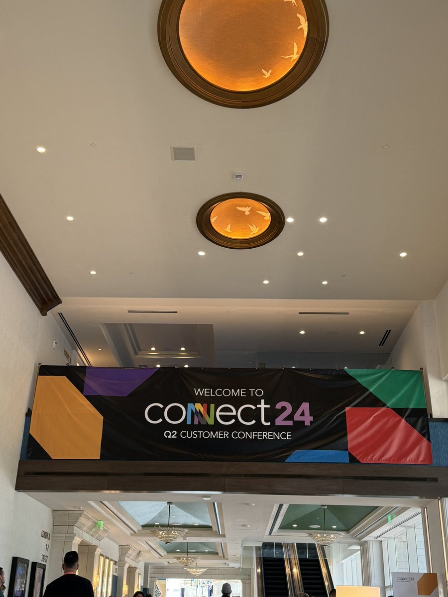 mjbaird's tweet photo. Thanks @Q2_Software for an inspirational Day 1 of #Connect24! Next up, @StubbsAustin for a fun evening of food, music and connections! https://t.co/17Hbq6PjOg