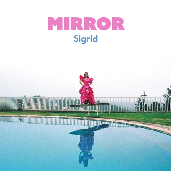 Norwegian artist, Sigrid, and the music video for her song titled Mirror, is followed by hours of non-stop curated music videos for your enjoyment. Watch here: Mirror,freev.com/2024/06/sigrid…

<a href="/thisissigrid/">sigrid</a> #Sigrid #Norway #Mirror #FreeV #MusicTelevision #PoweredByFreeV