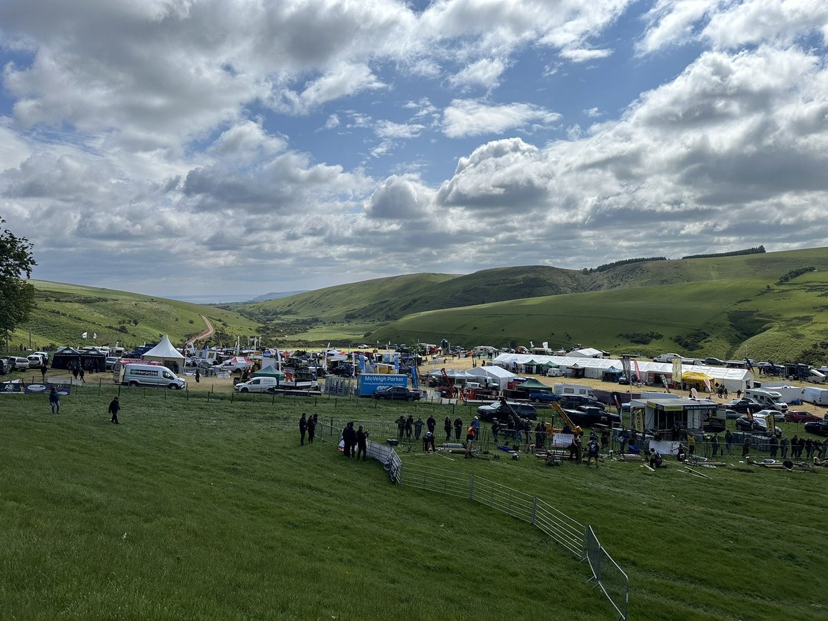 TheVI_Tweets's tweet photo. Fantastic day at #ScotSheep hosted by @FarmWaterScot with @ScottishEPA’s wonderful Hazel and Susan. Some fantastic discussions about #SustainableFarming, #IPM Grassland Plans and preventing #DiversePollution.
@SRUC @NFUStweets @natsheep https://t.co/ygcjcD0ed5