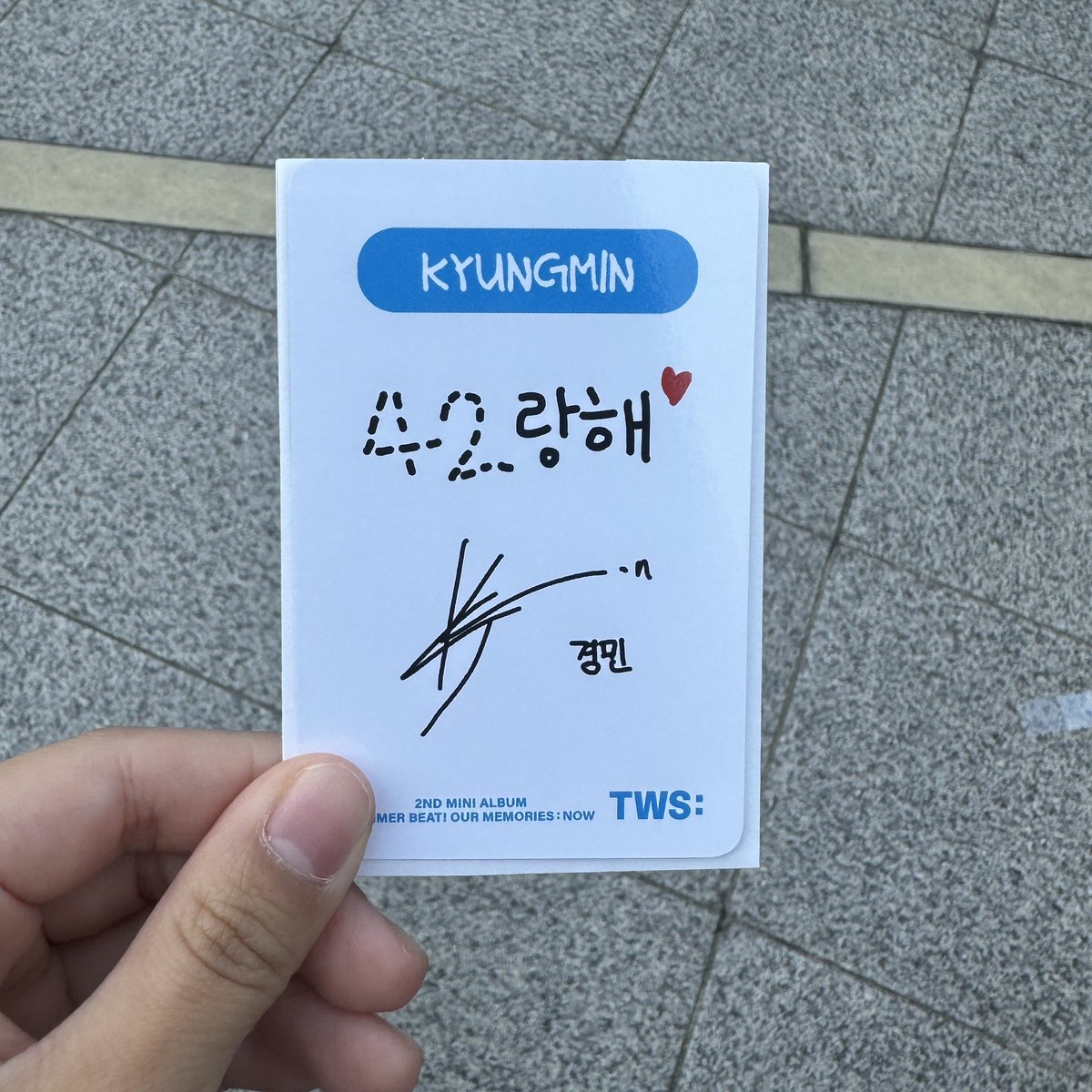 247neul's tweet photo. 뒷면!! https://t.co/refA2OdKix