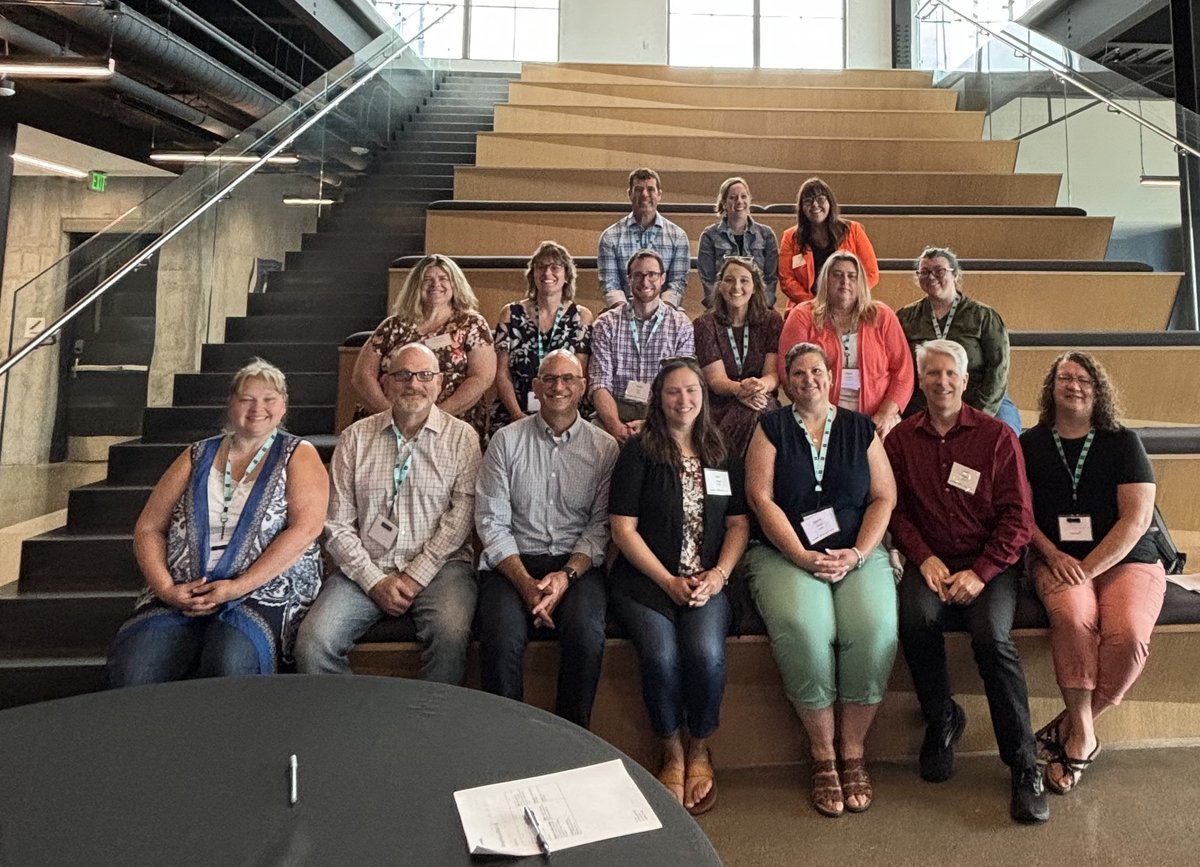 nextech's tweet photo. Today was the final day of the Nextech CS Guides externship program and it was a great way to end this year's program. Thank you @highalpha for having us! We had a blast and especially loved the fireside chat with @ScottDorsey and early-in-career tech panel. #CSforIN