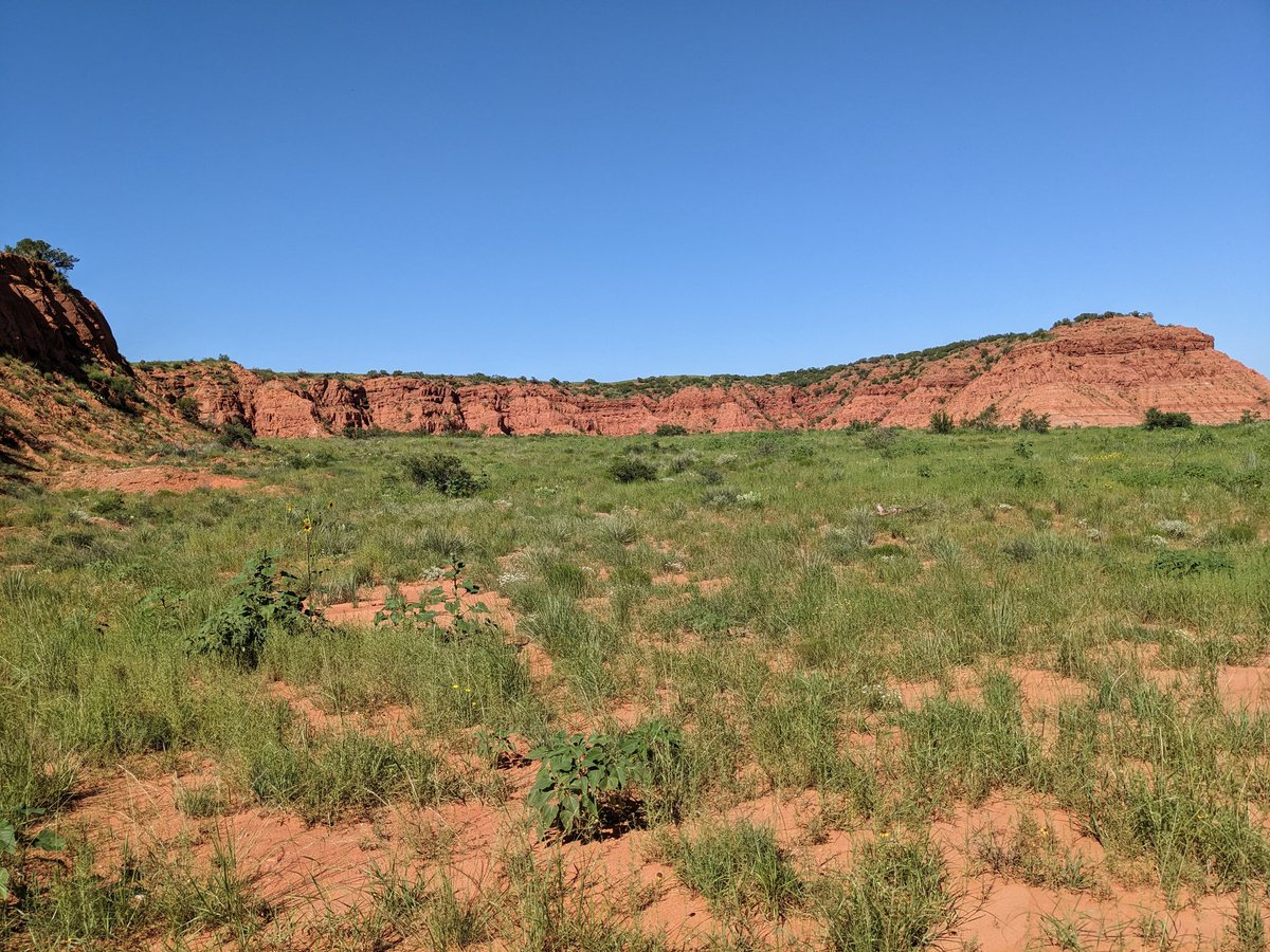 RathrBinAmerica's tweet photo. Today we went to investigate the geology of the infamous trigger. #caprock https://t.co/EADU2wIQ1V