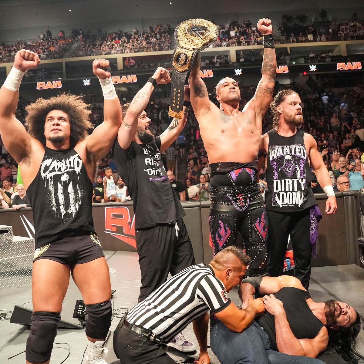 WWE's tweet photo. A preview of #WWECastle? 🤔 https://t.co/xtLPvlge58