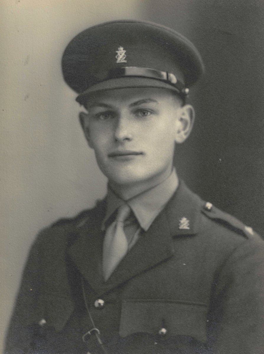 AngusWatson13's tweet photo. Remembering with gratitude and pride tonight the officers and men of the 13th/18th Royal Hussars (QMO), including my father, as they crossed the Channel en route to Sword Beach. Viret in Aeternum. @LDLightCav #DDay80 https://t.co/VPMTUrpJ8I