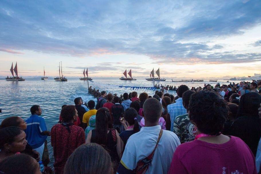 leatualoa's tweet photo. The thing I wanna go FestPac for is to see all the va’a arrive! To witness this would feel like a glimpse into what our ancestors saw after each return 😭😍 https://t.co/1IImtElIK6