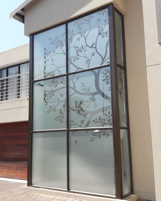MercyMediaGrou1's tweet photo. Enhance privacy and aesthetics with our window frosting services for industrial and residential spaces, as well as our window tinting services for cars.    

Call/WhatsApp: 0613013437 ☎Email: Info@mercymediagroup.co.za 📷 

#WindowFrosting #WindowTinting #homeart #windowfrost https://t.co/6w4TjC62wg