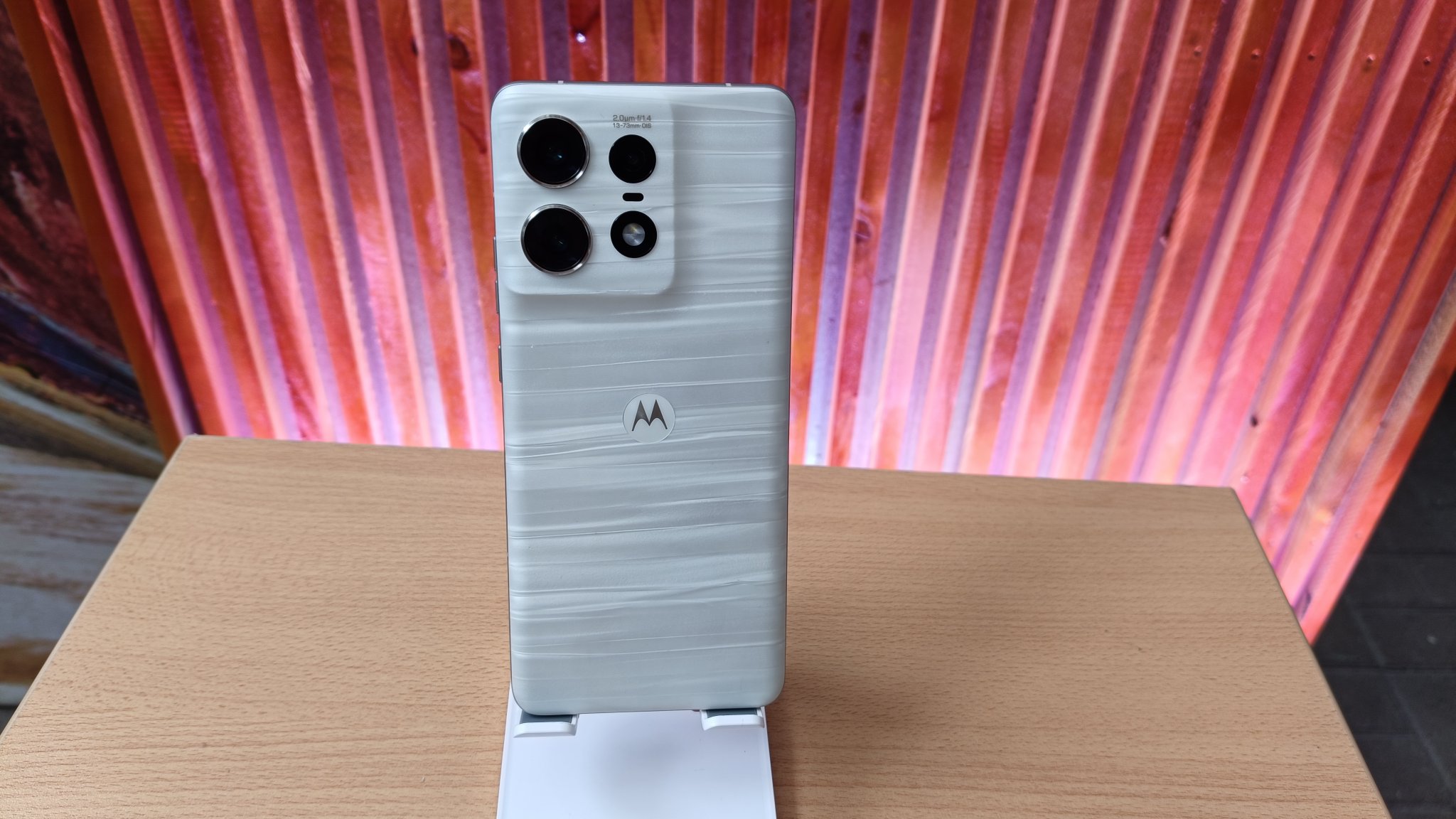 motorola edge 50 pro/ Enterados.pe