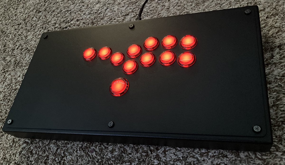 CountAntonio's tweet photo. @AllFightSticks Slim16 Powered by GP2040-CE and @QanbaUSA Gravity KS RGB LED Pushbuttons. https://t.co/HWCloCZ9Z7
