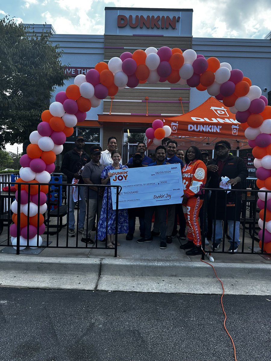 MayorJohnson85's tweet photo. Another great day in Augusta. I spent the morning at the #StrongAugusta Symposium.
My team was also able to attend the grand reopening celebration of Dunkin Donuts on 3668 Wheeler Road. https://t.co/MgkpucxqEU