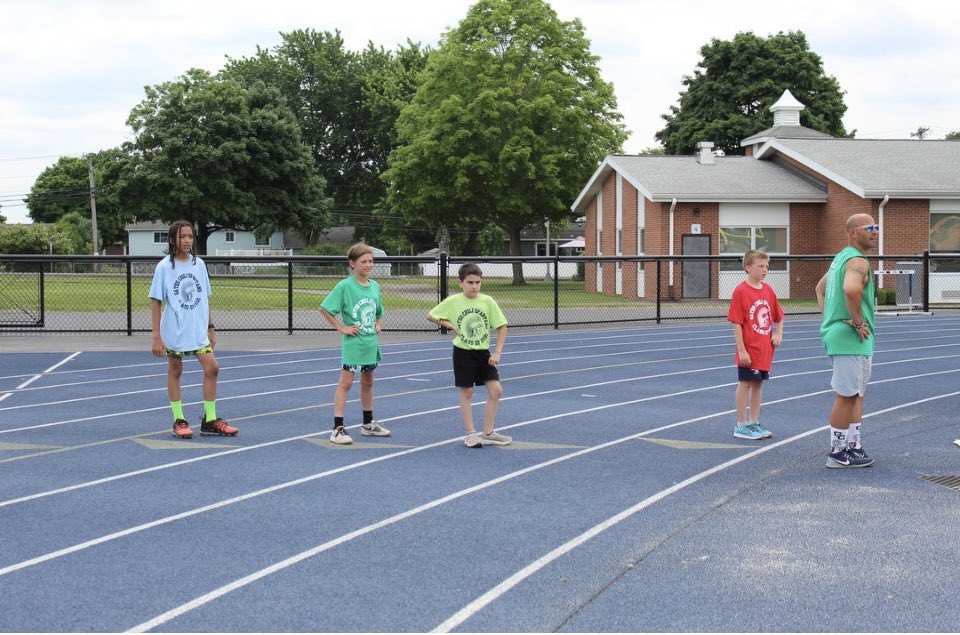 Armstrong Stars SHOWED UP TODAY! Great teamwork, Stars! ⭐️ #GCpride #ArmstrongStars