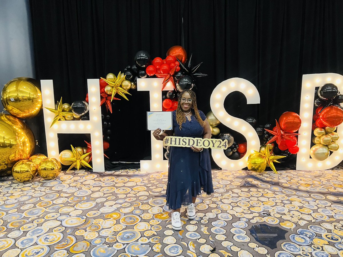C. Carter-Woods (@litlovelogic) on Twitter photo Cream of the crop! Best of the best! Shout out to Ms. Barnes for finishing the 1st year of NES the same way she started: STRONG! Congratulations to our Teacher of the Year! No shortcuts. 🤩
@TeamHISD @HISDNorthDiv <a href="/AmyPoerschke/">Amy Poerschke</a> <a href="/teejayewebb/">Dr. Tanya Webb</a> <a href="/DishmanJohnson/">Regina Johnson</a> Cream of the crop! Best of the best! Shout out to Ms. Barnes for finishing the 1st year of NES the same way she started: STRONG! Congratulations to our Teacher of the Year! No shortcuts. 🤩
@TeamHISD @HISDNorthDiv <a href="/AmyPoerschke/">Amy Poerschke</a> <a href="/teejayewebb/">Dr. Tanya Webb</a> <a href="/DishmanJohnson/">Regina Johnson</a>