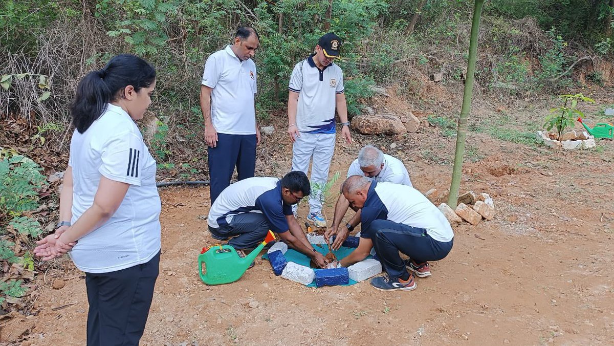 IndiaCoastGuard's tweet photo. On the occasion of #WorldEnvironmentDay 2024, personnel from @IndiaCoastGuard units at #Visakhapatnam participated in special Tree Plantation drive at #CGRA & Coastal clean-up at #Rushikonda beach. More than 350 trees were planted on the occasion, raising awareness on importance of ecosystems, halt ecological degradation & promote environment preservation
#VayamRakshamah #MissionLiFE