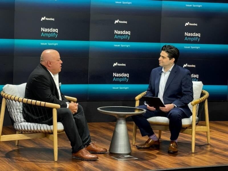 usioinc's tweet photo. Michael Spector of Nasdaq Amplify, sat down with Louis Hoch, CEO of Usio, Inc. to discuss his vision for the future of AI biometric payments. #ThefutureofFintech #usio https://t.co/x7HKdtTd5I