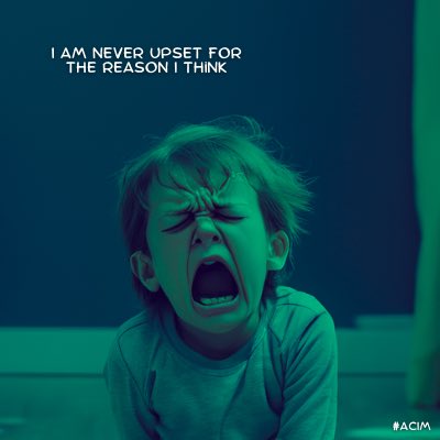 Fear shatters your world into a zillion separate things, believing your monkey mind can recognise, track and parse every causal factor, interplay and effect.

Even though on its face it is a ridiculous assumption, fear also keeps you from letting that go.

And just being.
#ACIM