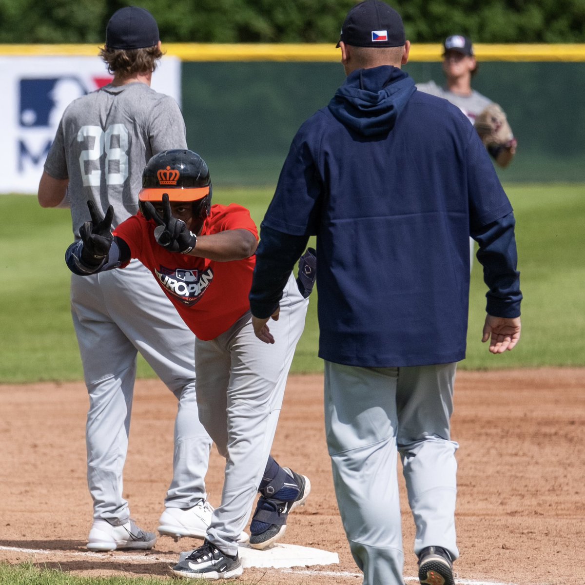 MLBDevelops's tweet photo. Diving into Day 2 of the MLB European Development Tournament🔥⚾️‼️ 

@MLB @MLBEurope @MLBPipeline https://t.co/Ss7bWYoXy3