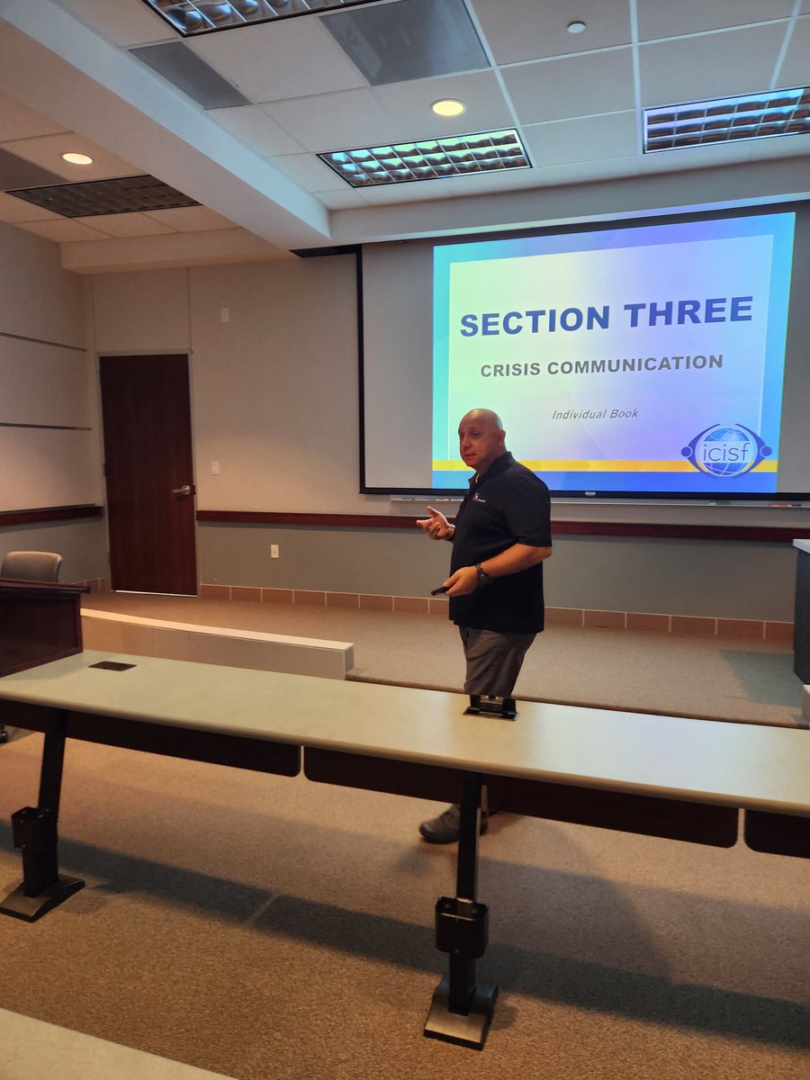 PeerLlc's tweet photo. We are very proud to present a new group of @ICISFInc trained First Responder Peers from the great state of Texas. Thank you LEMIT - Bill Blackwood Law Enforcement Management Institute of Texas for hosting the training. 

#PeerSupport #ThatPeerSupportCouple #LEMIT https://t.co/tbIPu2D77X