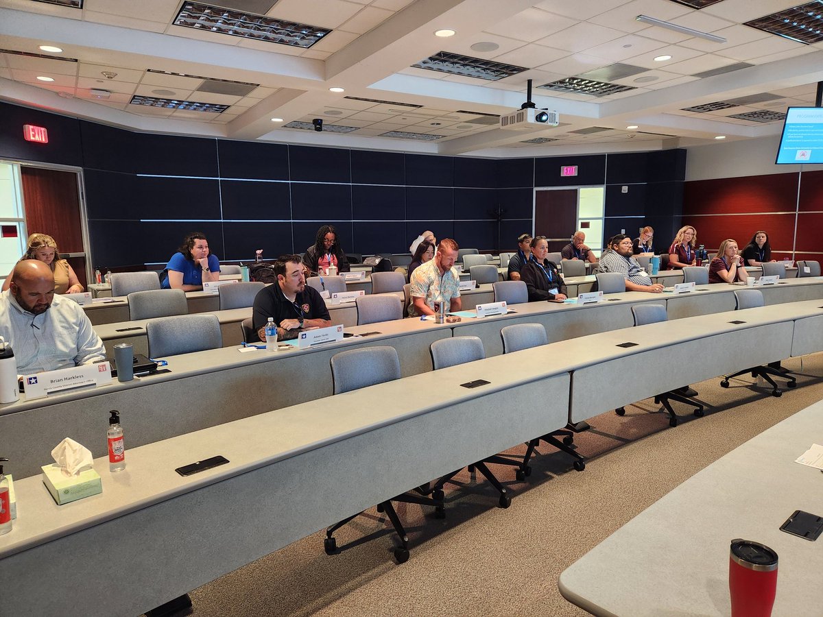 PeerLlc's tweet photo. We are very proud to present a new group of @ICISFInc trained First Responder Peers from the great state of Texas. Thank you LEMIT - Bill Blackwood Law Enforcement Management Institute of Texas for hosting the training. 

#PeerSupport #ThatPeerSupportCouple #LEMIT https://t.co/tbIPu2D77X