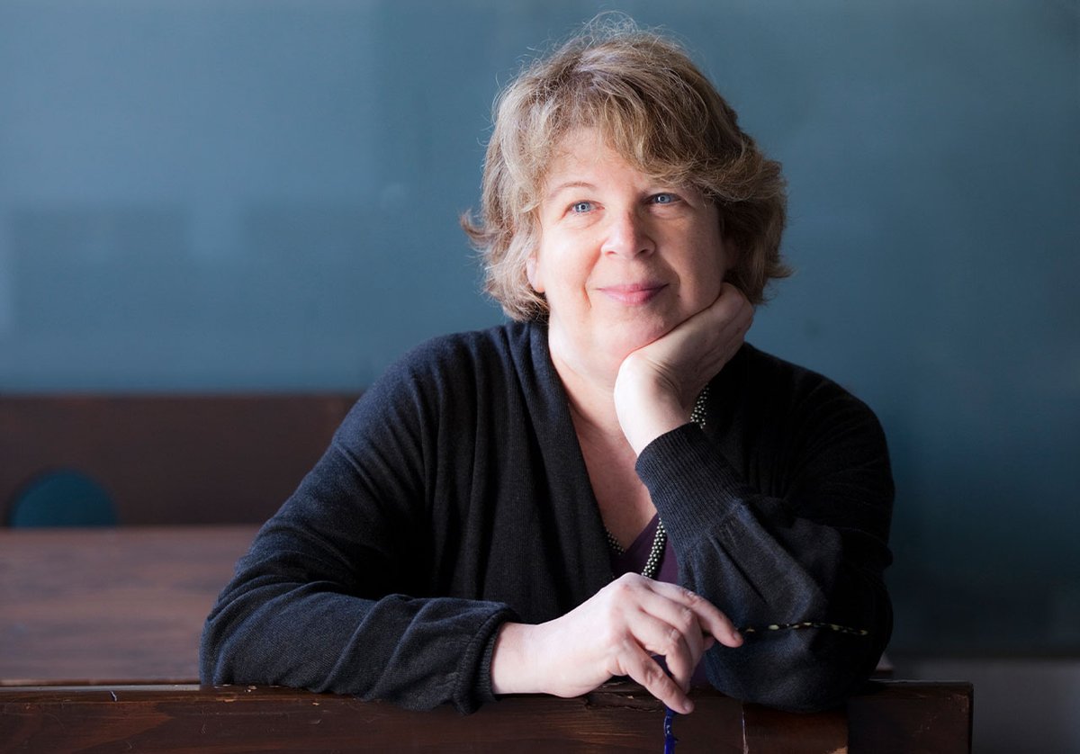 What I Learned About Writing from 5 Authors at the Iceland Writers Retreat: our Zed contributor <a href="/RosemaryCounter/">Rosemary Counter</a> reports on literary tips &amp; tricks from Manchán Magan, Hari Kunzru, Meg Wolitzer (pictured), Omar El Akkad &amp; Jeannette Walls. → bit.ly/4aSp0R8 📚 #ZoomerReads