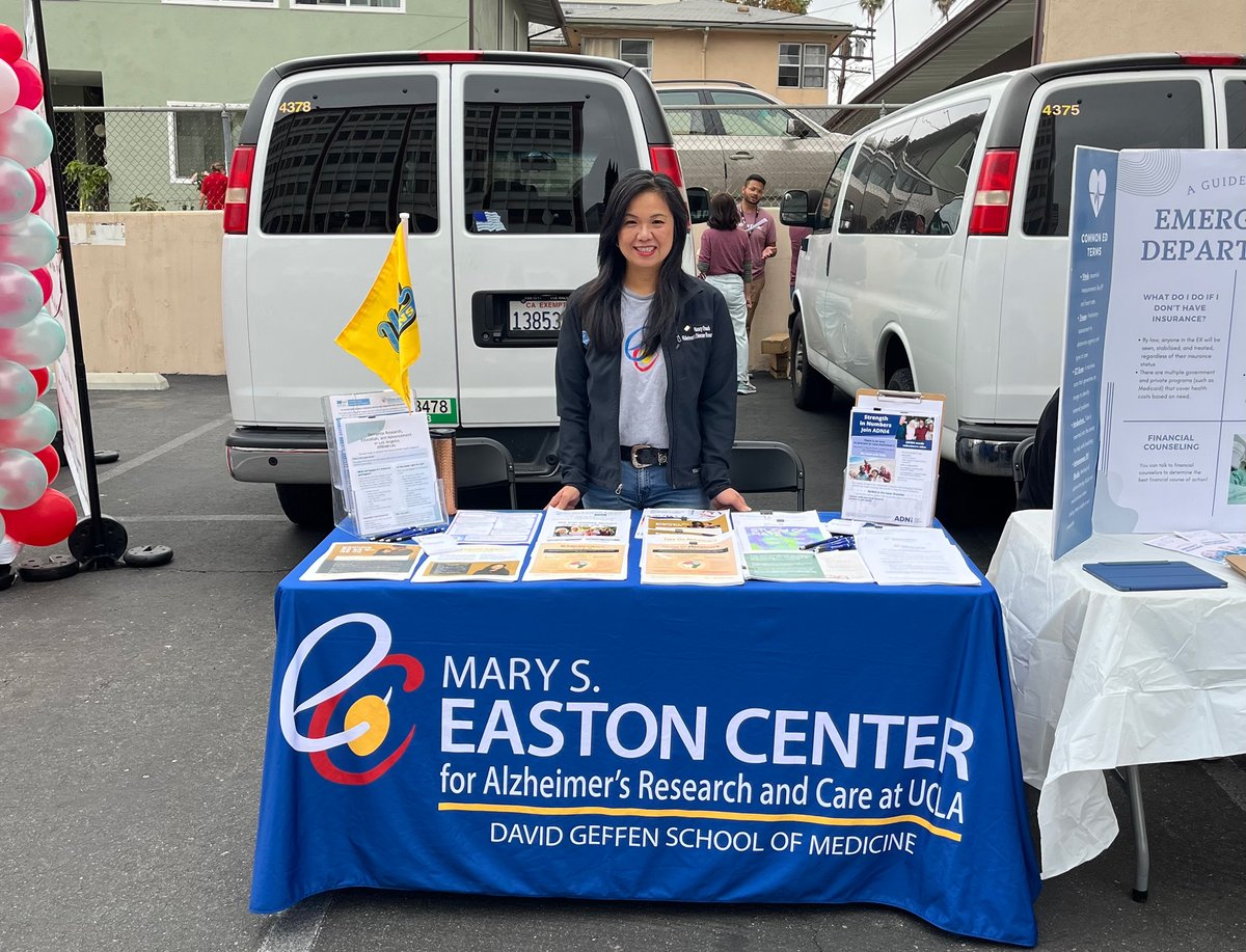 UCLAEastonAD's tweet image. The UCLA Easton Center, APA Health CARE, @APAMSA, DGSOM Oncology Interest Group, and #EMRA volunteers were delighted to educate, share resources, and provide free health and dementia screenings to the AANHPI communities at the @LAKHEIR in Koreatown on Saturday, June 1st.