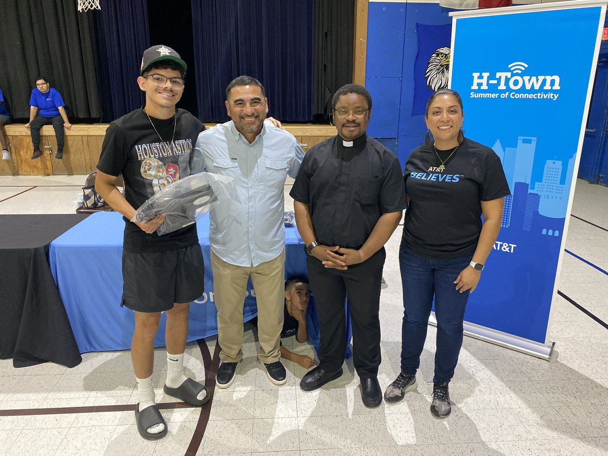 Armando Walle tweet media