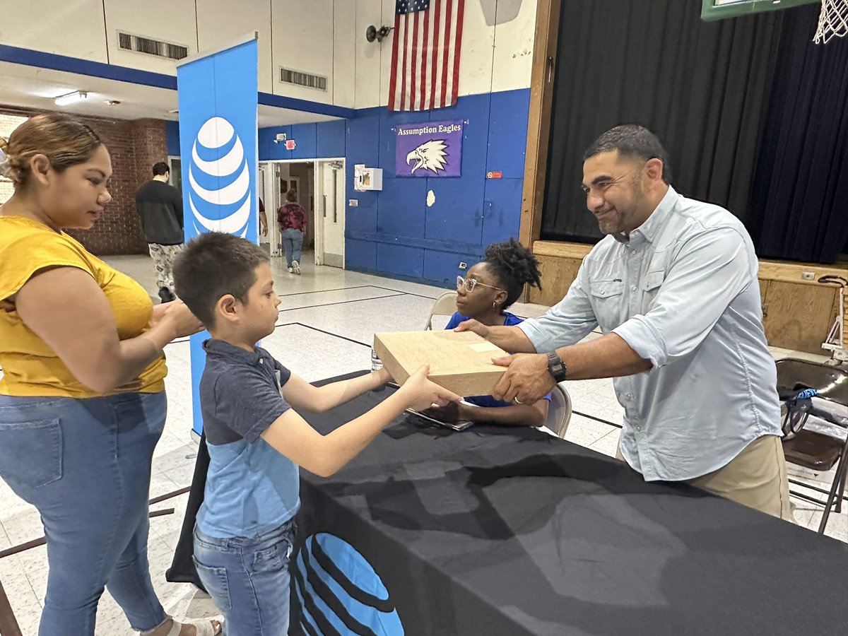 Armando Walle tweet media