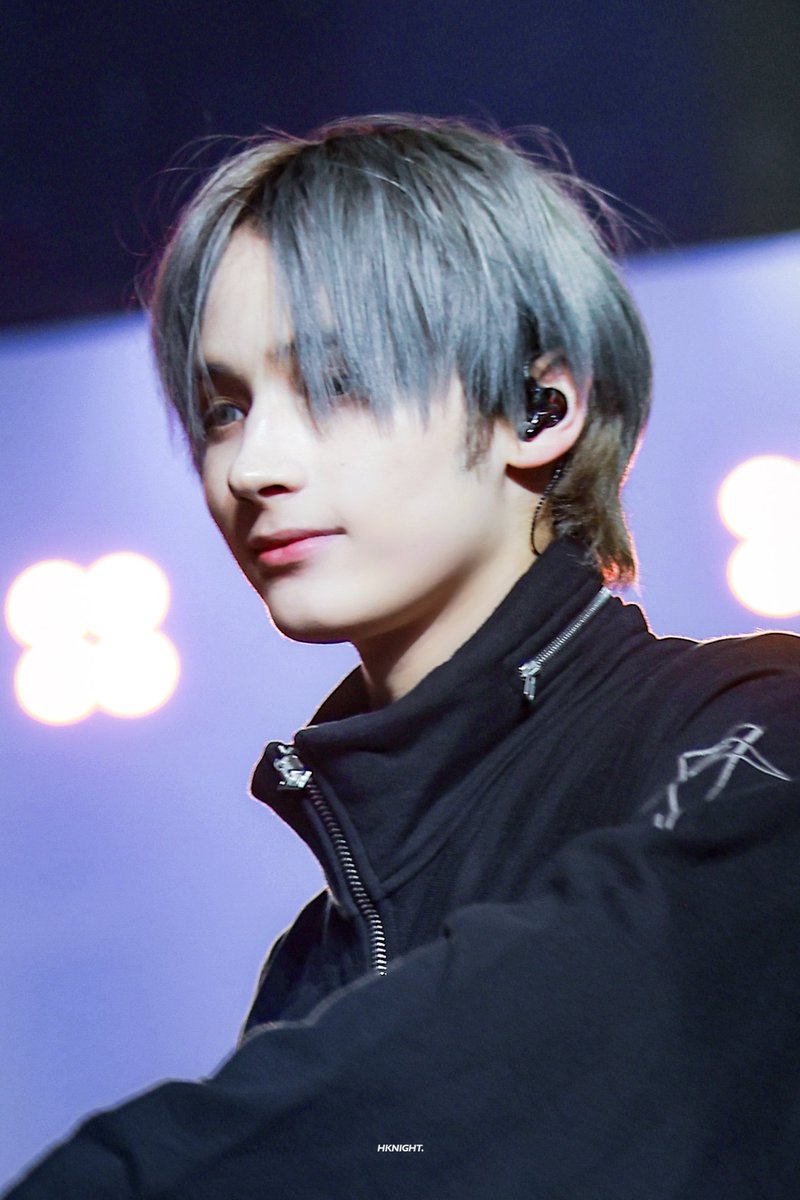 240605 사첵
카이.....🫶
#휴닝카이 #HUENINGKAI #ヒュニンカイ 
#TXT #ACT_PROMISE