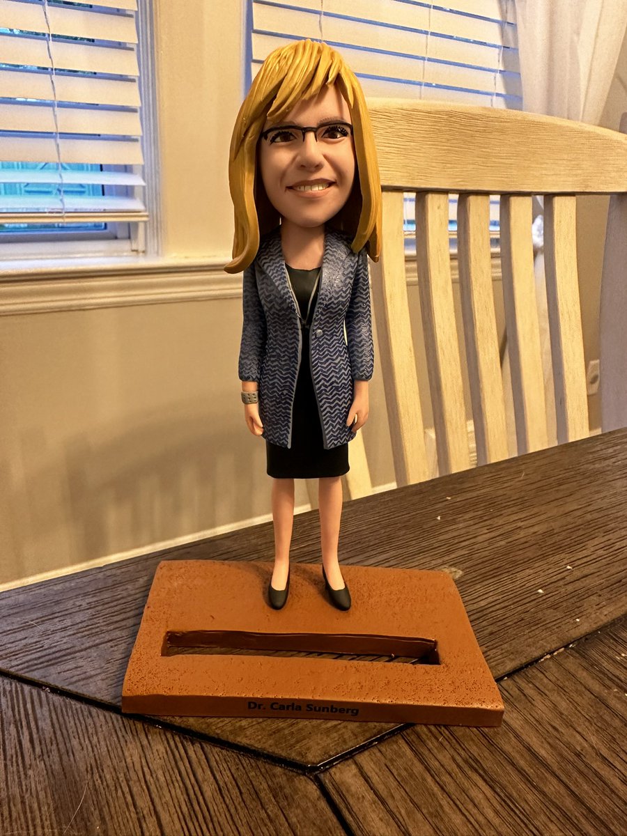 millennialjake's tweet photo. The world needs to know that this exists. 😂

Did I happen to oversee this project? Yupp. Did it miss the mark? Yupp. 
Did we still give it away? Yupp. 
#maybewhyimnolongernazarene https://t.co/0thEt1UWop