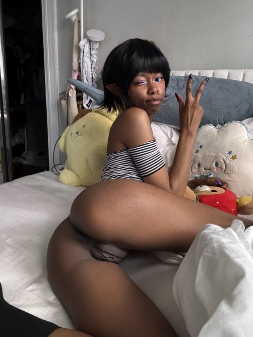 accepting stunt dick applications, who wants to be in my guts? ? ╰(*´︶`*)╯♡ https://t.co/95STylAADt