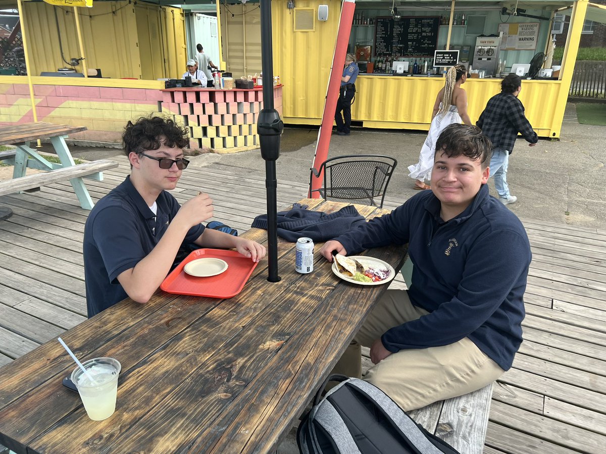 Ms. Postler tweet media