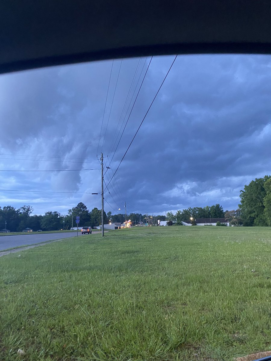 Emily Rose tweet media